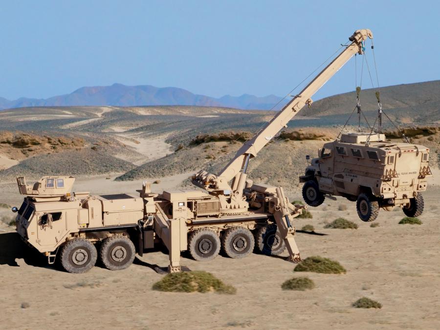  Oshkosh LVSR MMRS Heavy Recovery Vehicle 2009 года  (фото 3 из 4)